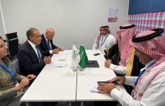 صورة من الاجتماع
