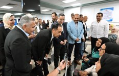 جولة رئيس الوزراء بمستشفى السويس الجامعى