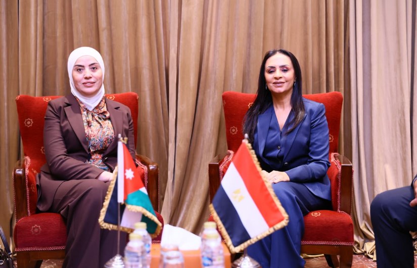 لقاء وزيرة التضامن 