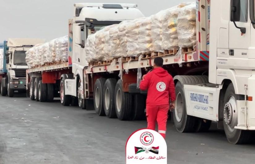 قافلة الهلال الأحمر 