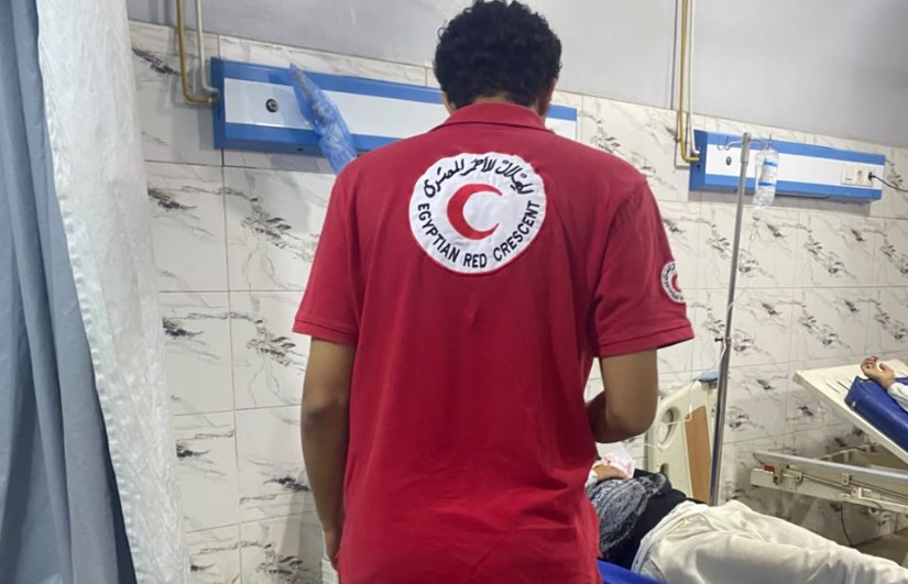 الهلال الأحمر 