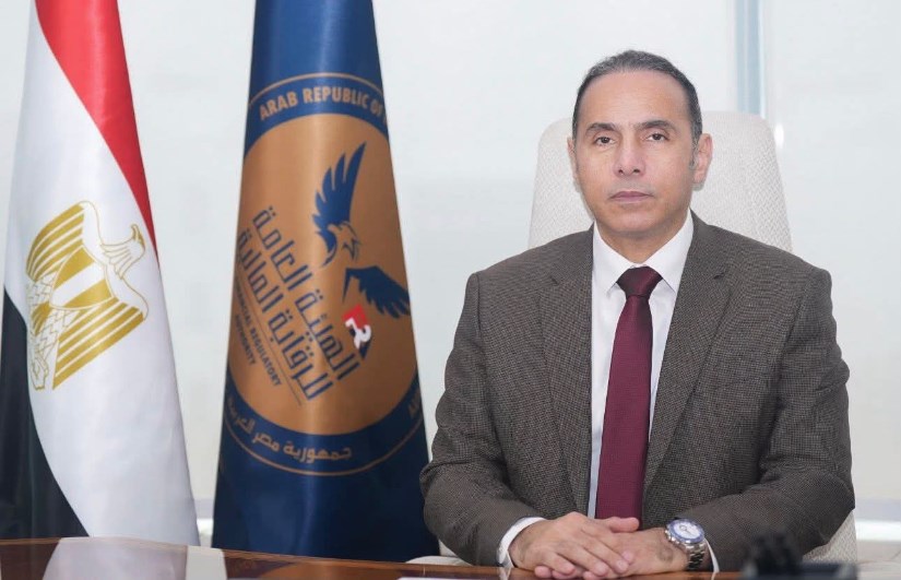 الدكتور إسلام عزام رئيس الهيئة العامة للرقابة المالية