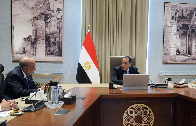 صورة من الجلسة