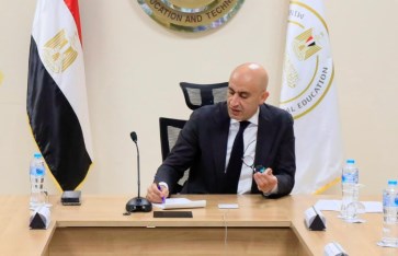 وزير التربية والتعليم 