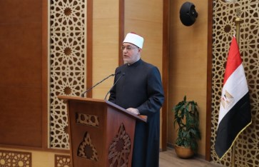 دكتور نظير عياد