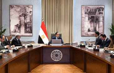 اجتماع رئيس الوزراء مع وزير الصناعة