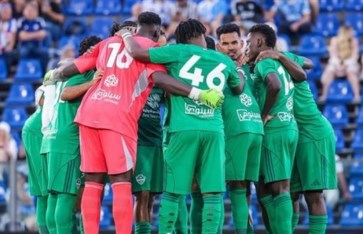 الأهلي والشباب