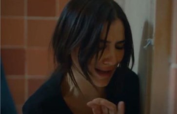  الفنانة مي عمر