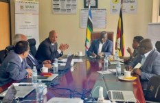 الري:متابعة المشروع المصري الأوغندي لمقاومة الحشائش المائية في البحيرات العظمى