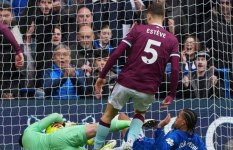 تشيلسي وبيرنلي 