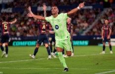 برشلونة وليفانتي 