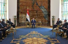 اجتماع السيسى مع رئيس وزراء السودان