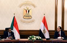 اجتماع رئيس وزراء مصر مع نظيره السودانى