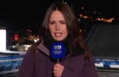 المذيعة الأسترالية دانيكا ميسون 