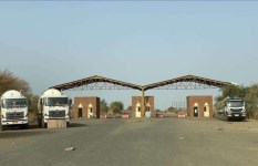 تشاد تغلق حدودها مع السودان 