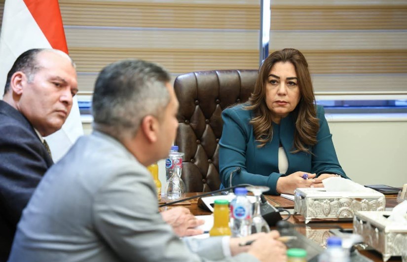 الدكتورة منال عوض وزيرة التنمية المحلية والبيئة 