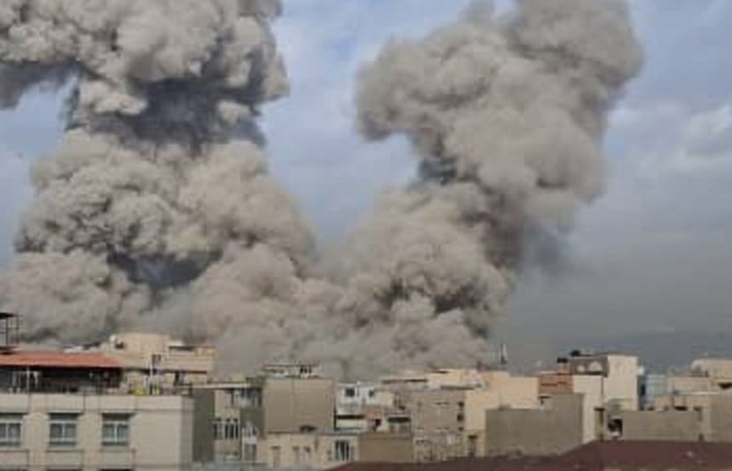 هجوم أمريكا وإسرائيل على إيران