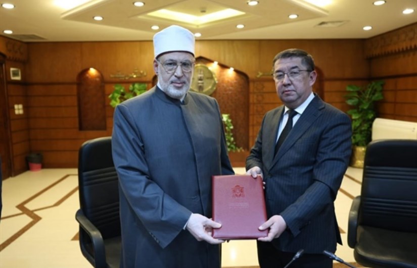 خلال توقيع اتفاق التعاون