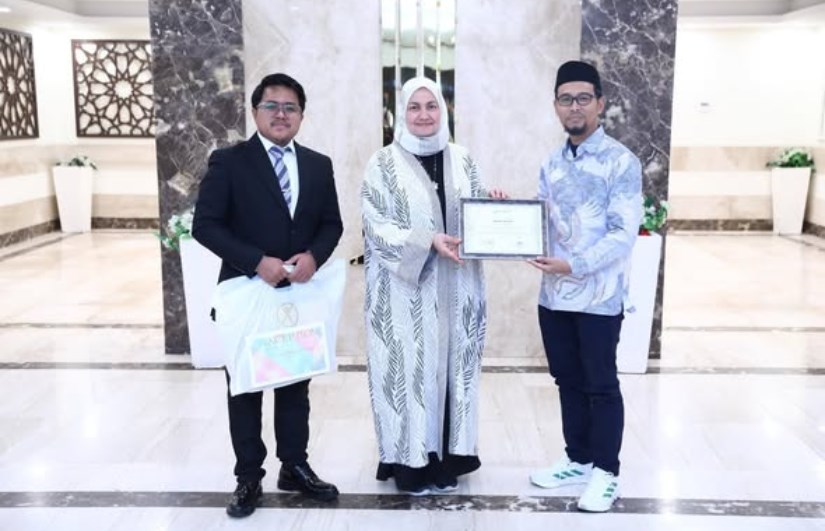 مستشارة شيخ الأزهر تستقبل وفد رابطة المؤسسات بإندونيسيا