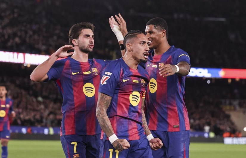 تشكيل برشلونة 