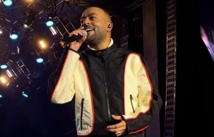 النجم تامر عاشور