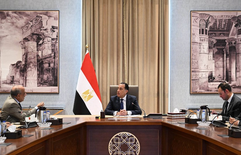 اجتماع رئيس الوزراء مع وزير الكهرباء