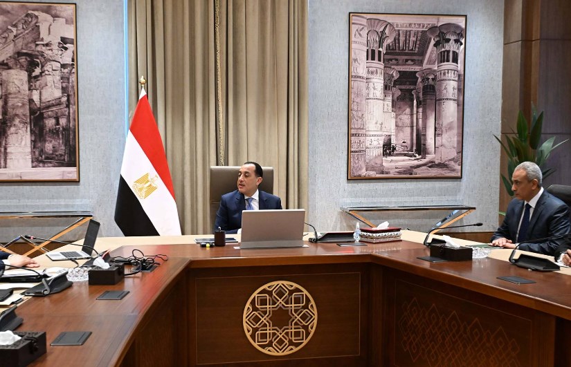 اجتماع رئيس الوزراء مع وزير الاتصالات