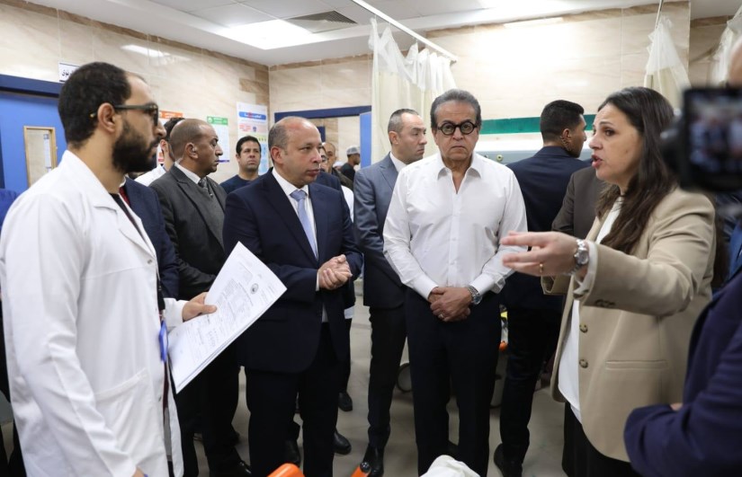 جولة وزير الصحة بمستشفى القناطر الخيرية