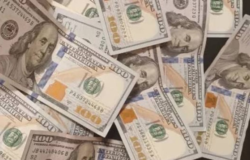 سعر الدولار اليوم الأحد