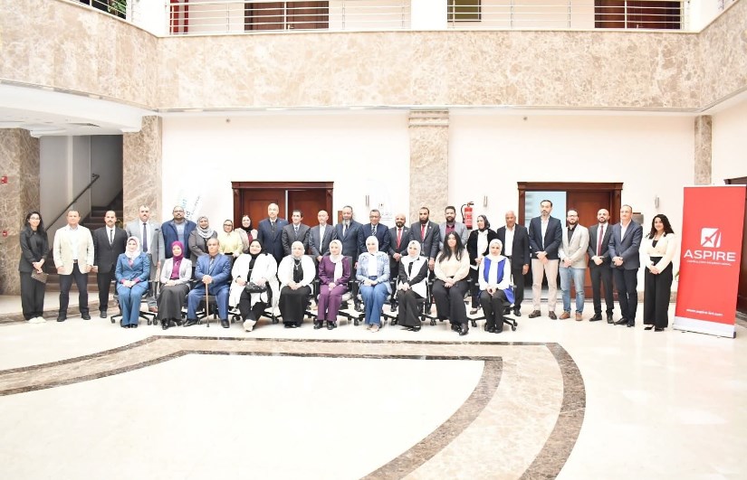 فريق من جامعة دمنهور يفوز بأولمبياد الشركات الناشئة