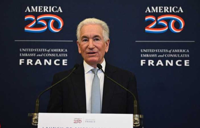 فرنسا تقيد صلاحيات السفير الأميركي لديها