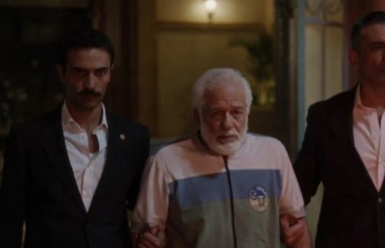 مسلسل رأس الأفعى