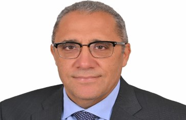 د. أحمد الشافعي عميد كلية الصيدلة