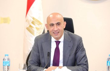 محمد عبد اللطيف وزير التربية والتعليم 