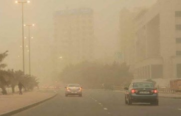 عاصفة ترابية تضرب المحافظات اليوم السبت