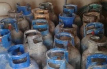 محافظ سوهاج يوجه بضخ كميات إضافية من أسطوانات البوتاجاز لمواجهة السوق السوداء