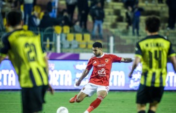 الأهلي والمقاولون 