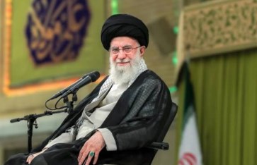 ترامب يعلن مقتل خامنئي 