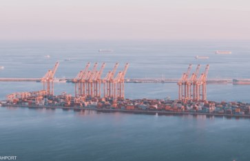 ميناء صلالة العماني 