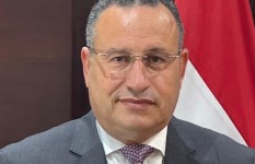 د. عبد العزيز قنصوة وزير التعليم العالي