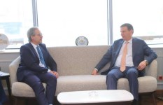 الزراعة والإيفاد يبحثان دعم صغار المزارعين وتعزيز المشروعات