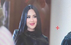 الفنانة مي القاضي