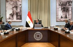 اجتماع مناقشة الأوضاع الاقتصادية