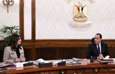 اجتماع رئيس الوزراء مع وزيرة الثقافة