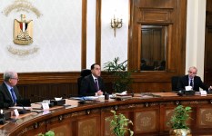 اجتماع رئيس الوزراء مع وزير الاستثمار