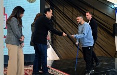 رئيس الوزراء يوزع وحدات سكنية لمحدودى الدخل