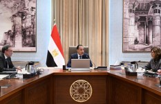 اجتماع حكومي لبحث تطوير منظومة القيادات