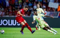 إسبانيا وصربيا