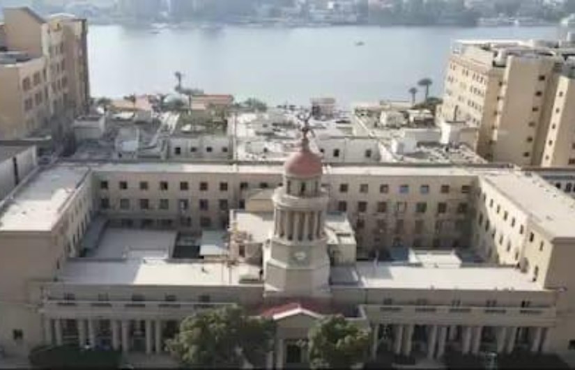 مستشفيات جامعة القاهرة