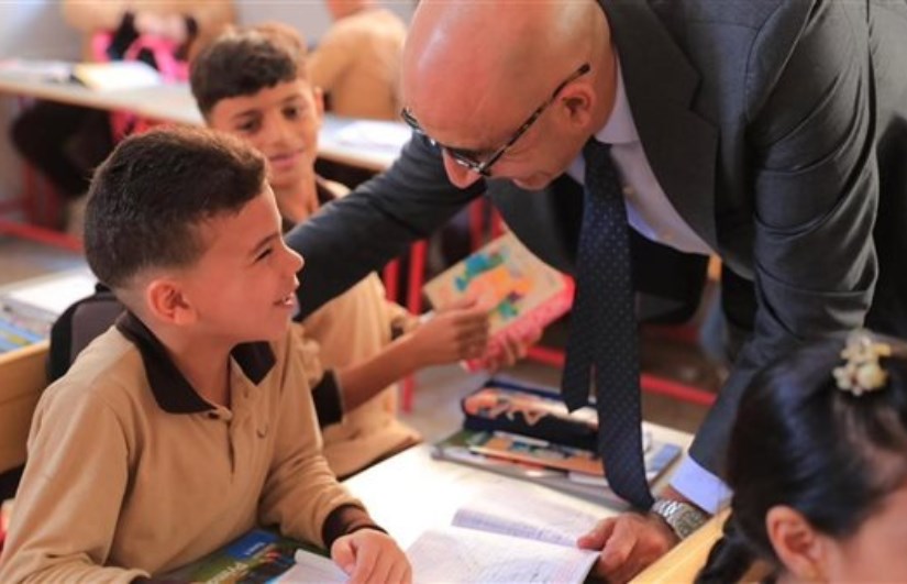 تعليق الدراسة أسبوعين